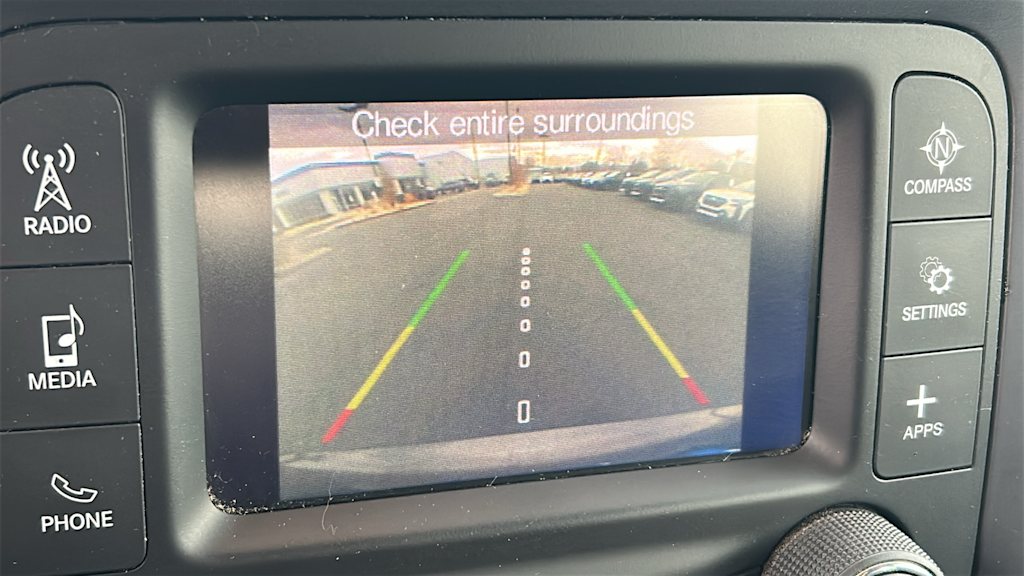 Thumbnail: 2019 Jeep Renegade - 23