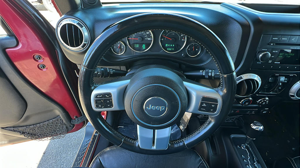 Thumbnail: 2013 Jeep Wrangler - 9