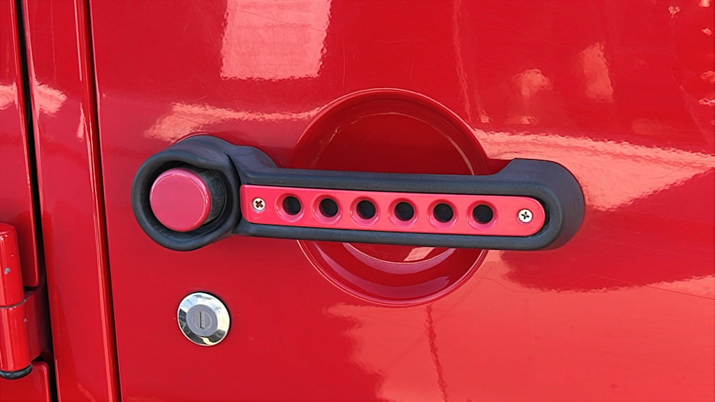 Thumbnail: 2015 Jeep Wrangler - 9