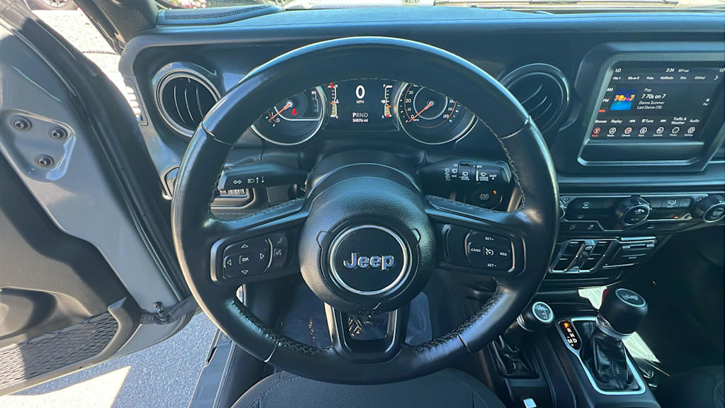Thumbnail: 2022 Jeep Wrangler - 9
