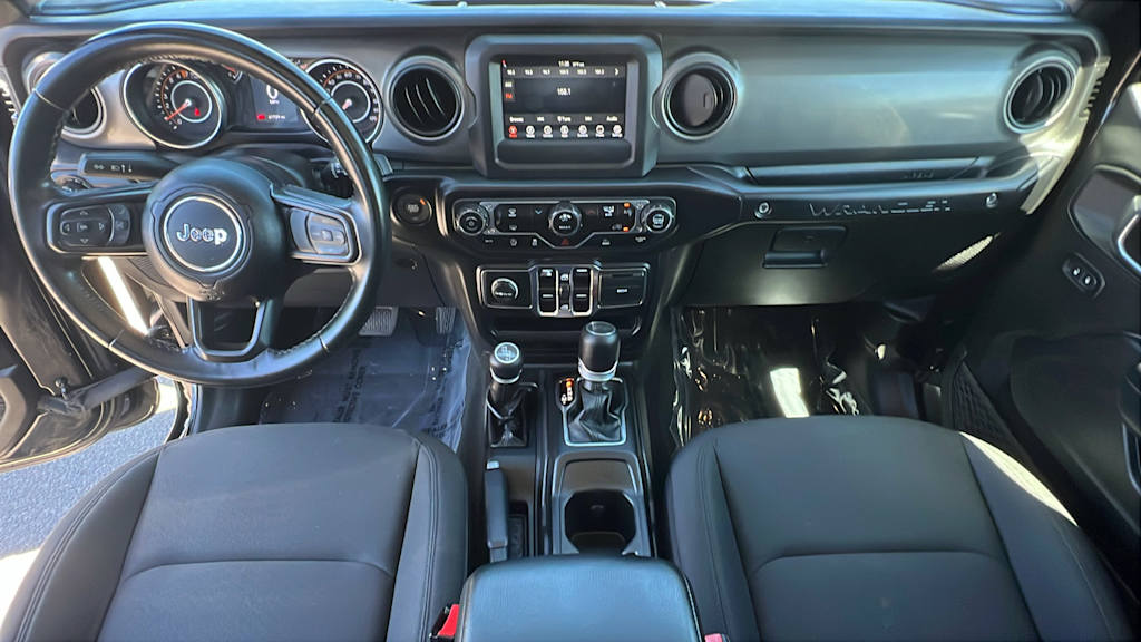 Thumbnail: 2022 Jeep Wrangler - 13