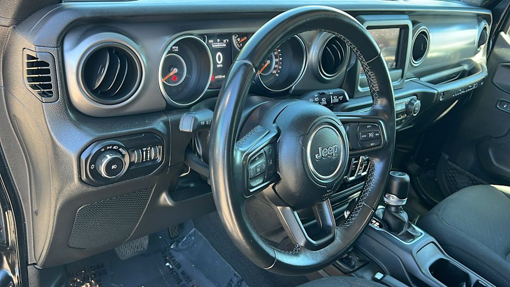 Thumbnail: 2022 Jeep Wrangler - 2