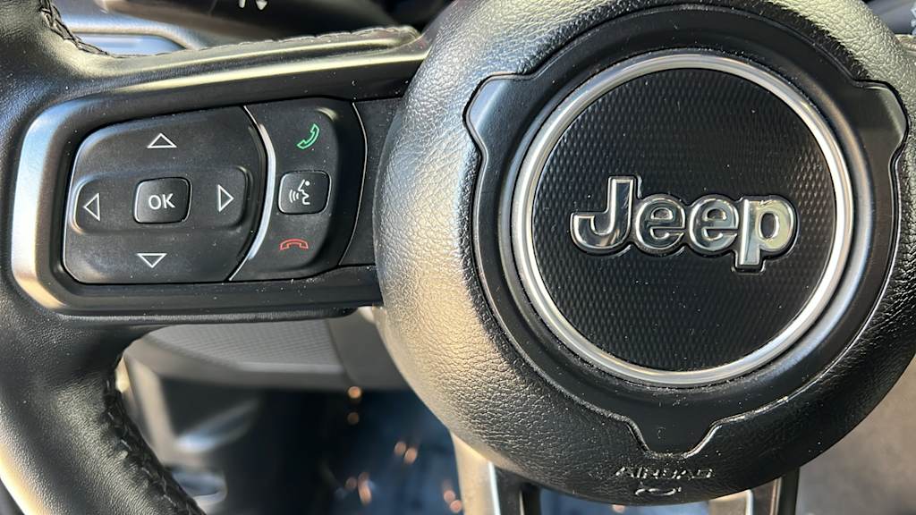 Thumbnail: 2022 Jeep Wrangler - 26