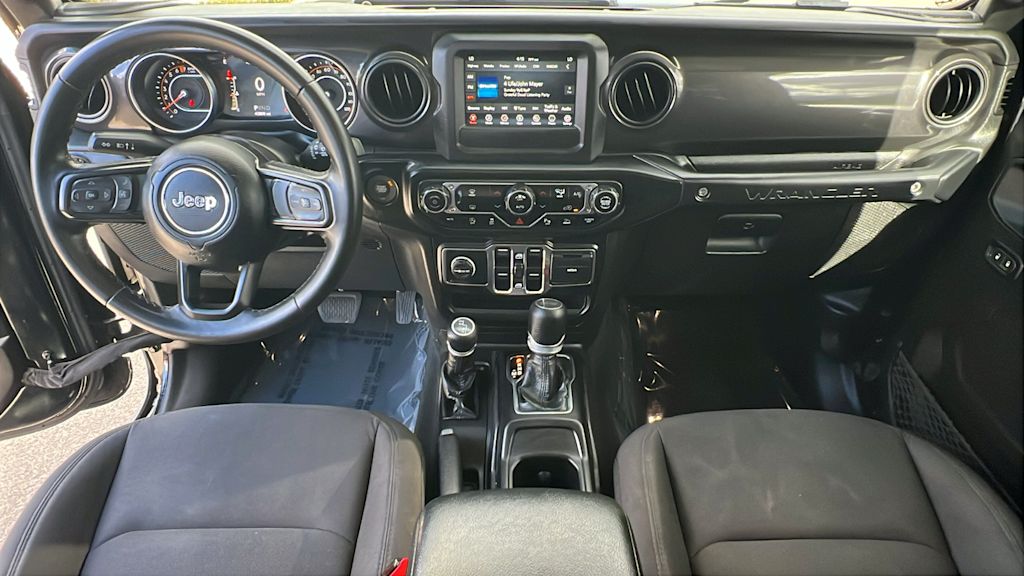 Thumbnail: 2022 Jeep Wrangler - 13