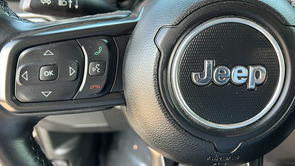 Thumbnail: 2022 Jeep Wrangler - 26