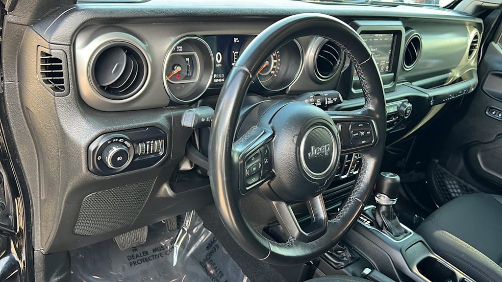 Thumbnail: 2022 Jeep Wrangler - 2