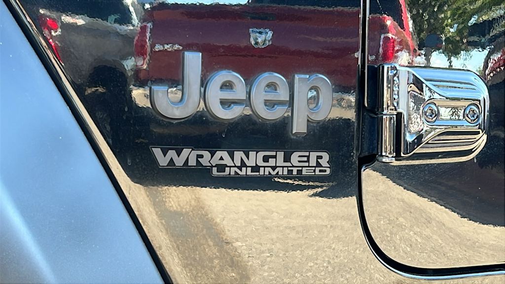 Thumbnail: 2022 Jeep Wrangler - 7