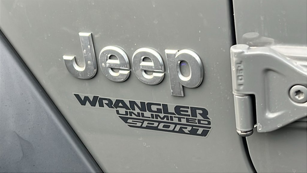 Thumbnail: 2020 Jeep Wrangler - 6