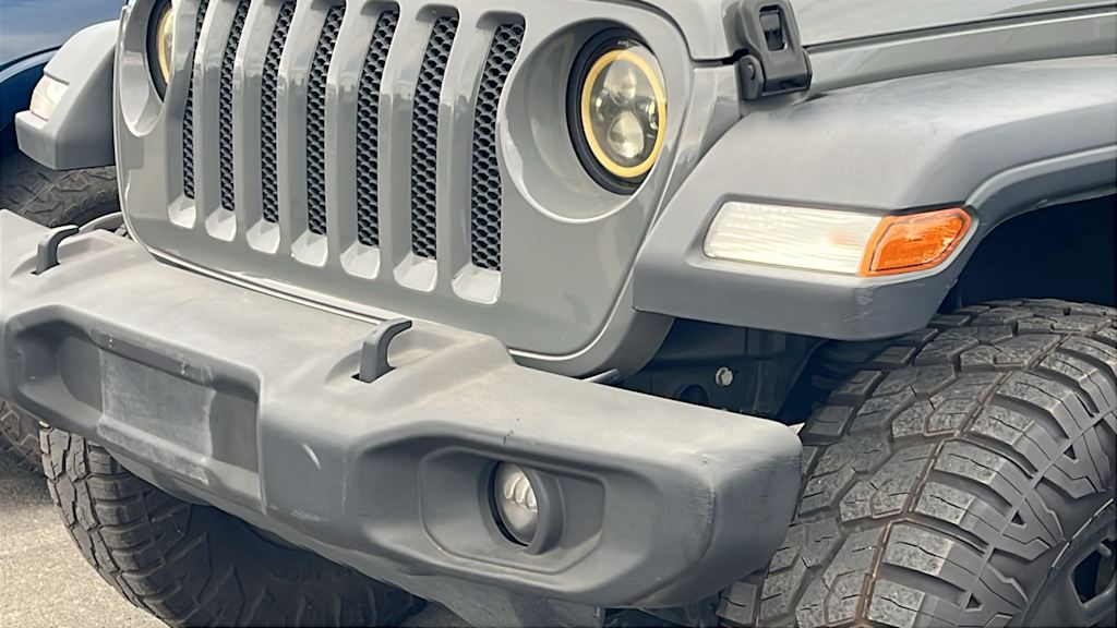 Thumbnail: 2020 Jeep Wrangler - 10