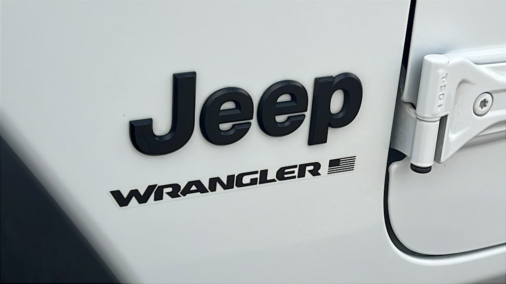 Thumbnail: 2023 Jeep Wrangler - 7