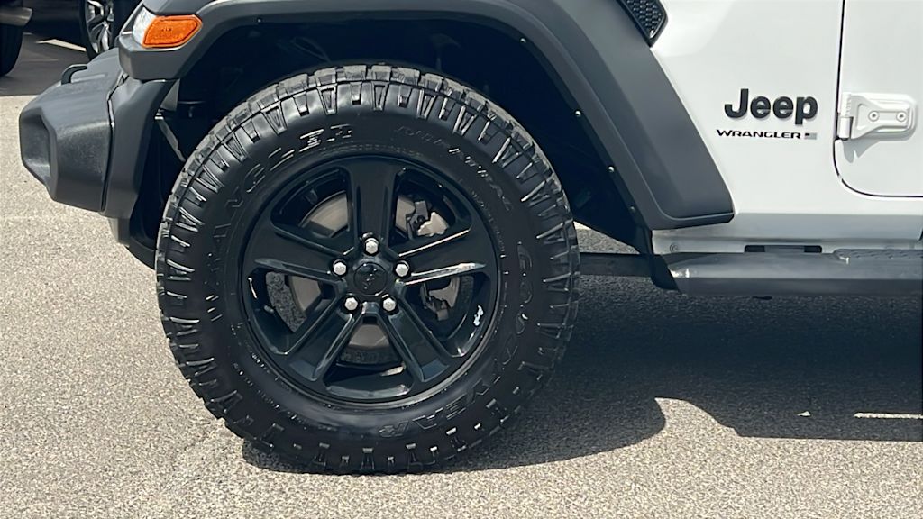 Thumbnail: 2023 Jeep Wrangler - 8