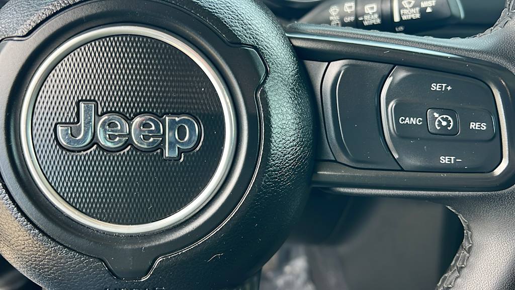 Thumbnail: 2023 Jeep Wrangler - 27