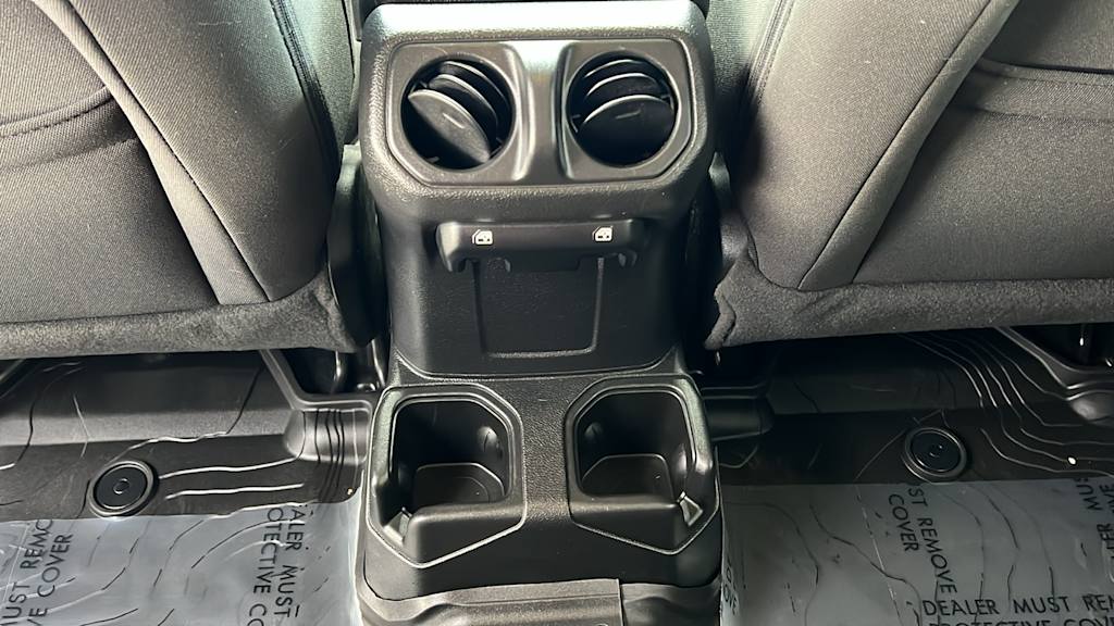 Thumbnail: 2023 Jeep Wrangler - 30