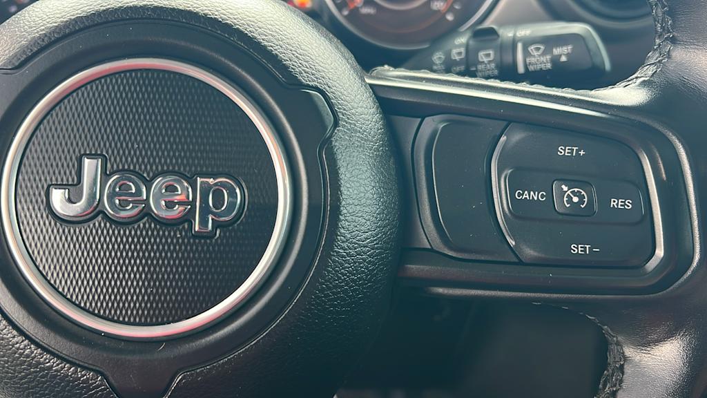 Thumbnail: 2023 Jeep Wrangler - 27