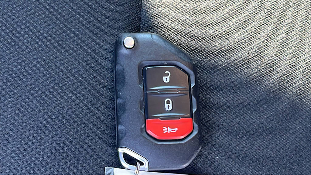 Thumbnail: 2022 Jeep Wrangler - 17