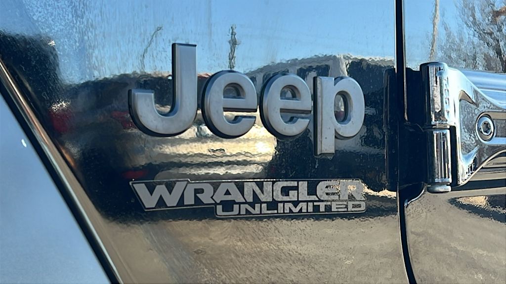 Thumbnail: 2022 Jeep Wrangler - 7
