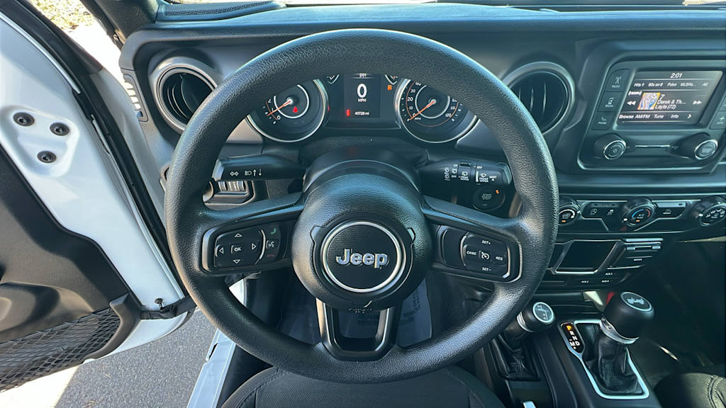 Thumbnail: 2021 Jeep Wrangler - 9