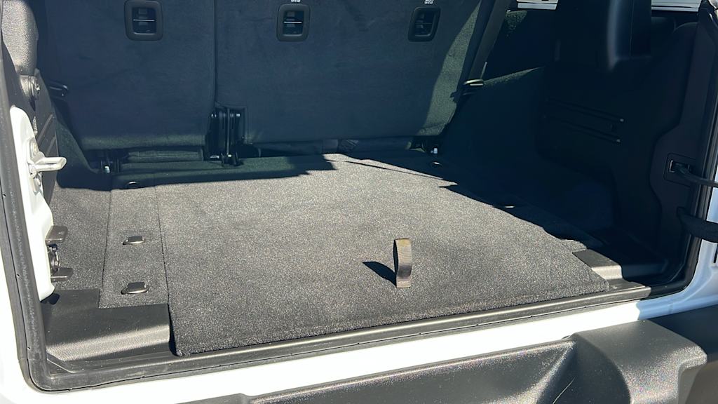 Thumbnail: 2021 Jeep Wrangler - 17