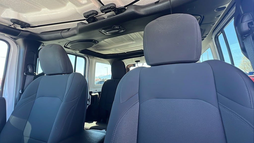 Thumbnail: 2021 Jeep Wrangler - 10