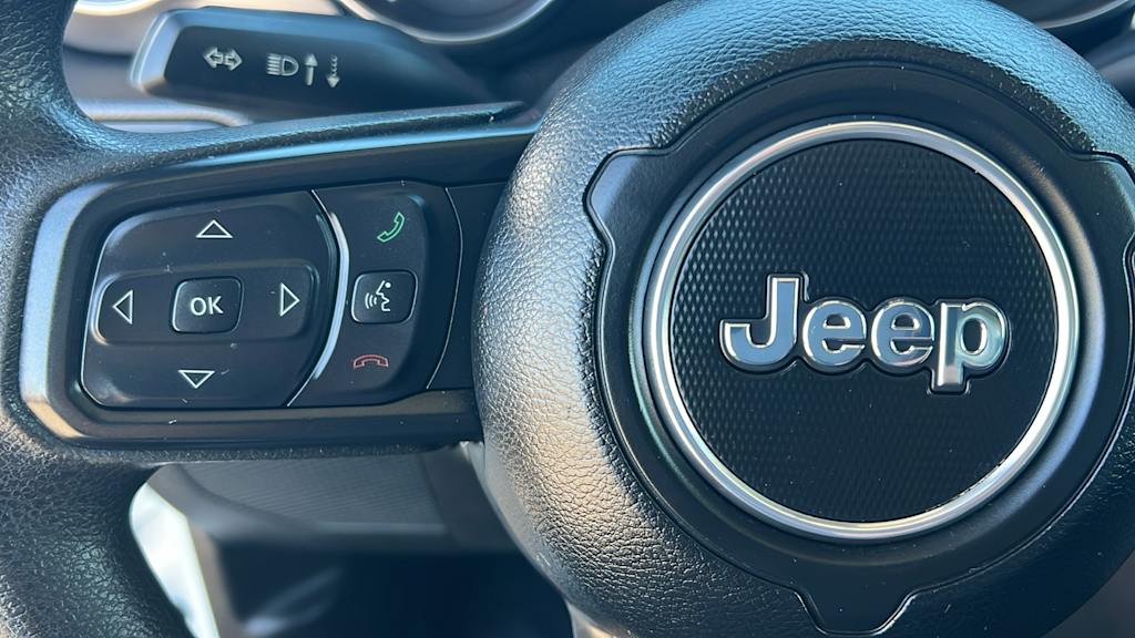 Thumbnail: 2021 Jeep Wrangler - 26