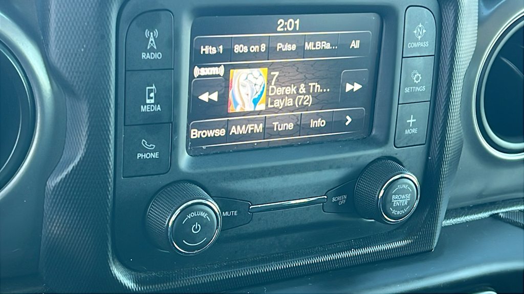 Thumbnail: 2021 Jeep Wrangler - 14