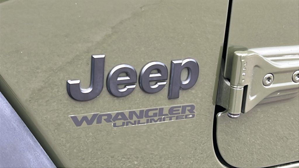 Thumbnail: 2021 Jeep Wrangler - 7