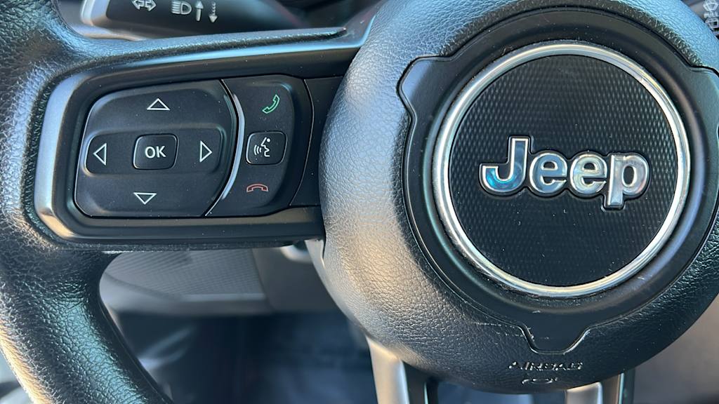 Thumbnail: 2022 Jeep Wrangler - 26