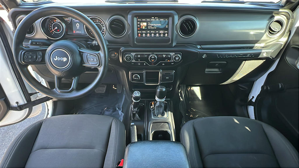 Thumbnail: 2022 Jeep Wrangler - 13