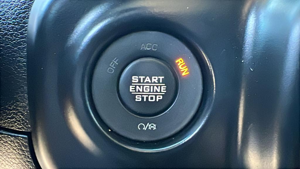 Thumbnail: 2023 Jeep Wrangler - 24