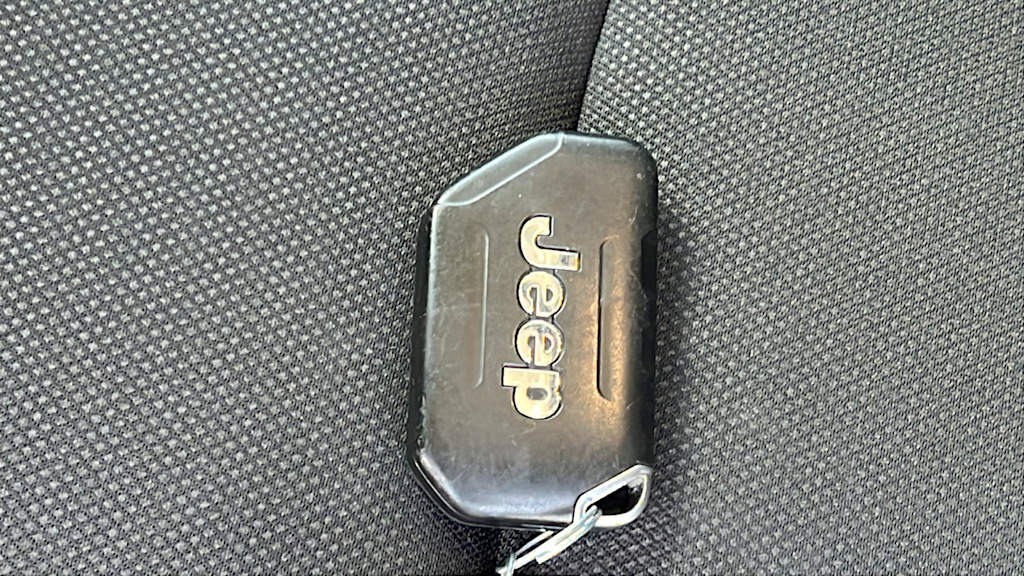 Thumbnail: 2022 Jeep Wrangler - 18