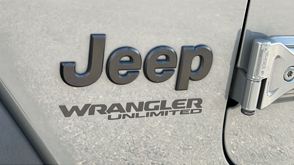 Thumbnail: 2022 Jeep Wrangler - 7