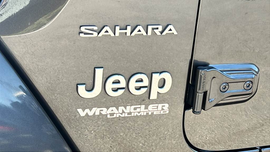 Thumbnail: 2022 Jeep Wrangler - 29
