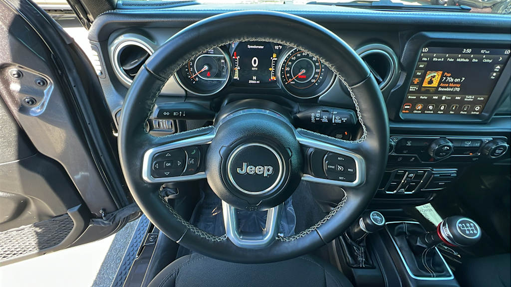 Thumbnail: 2022 Jeep Wrangler - 9