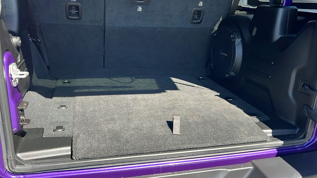 Thumbnail: 2023 Jeep Wrangler - 17