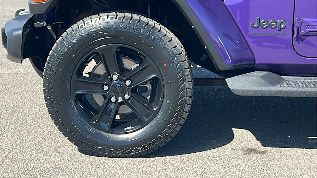 Thumbnail: 2023 Jeep Wrangler - 8