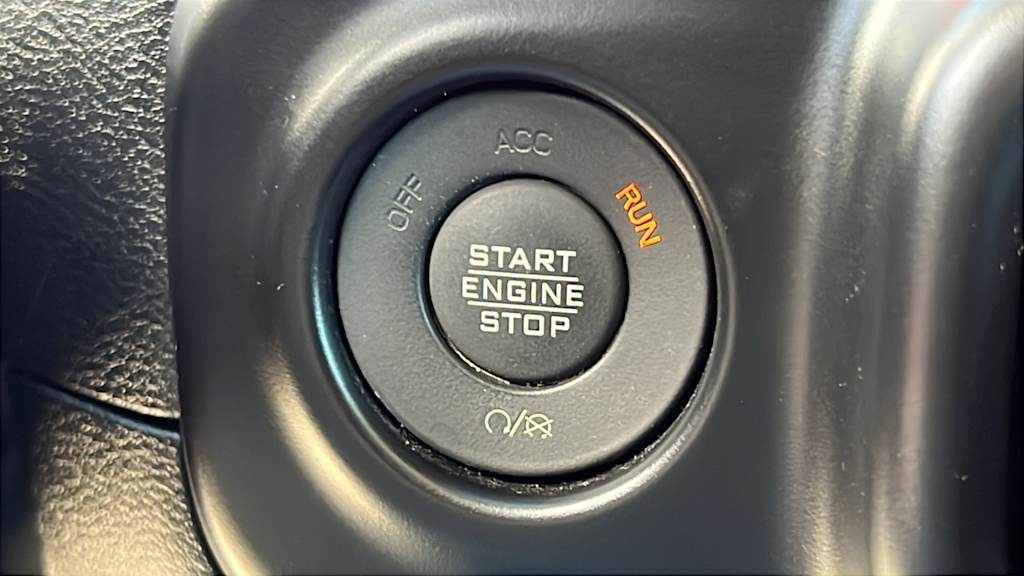 Thumbnail: 2021 Jeep Wrangler - 25