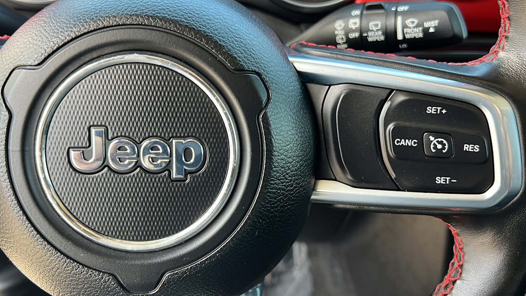 Thumbnail: 2021 Jeep Wrangler - 27
