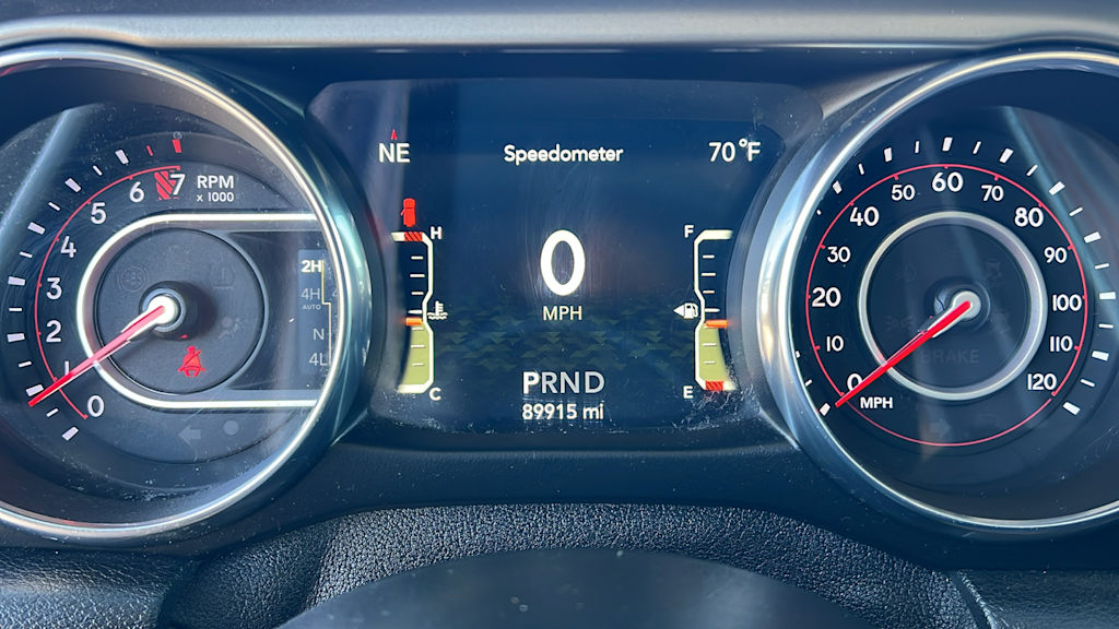 Thumbnail: 2021 Jeep Wrangler - 15