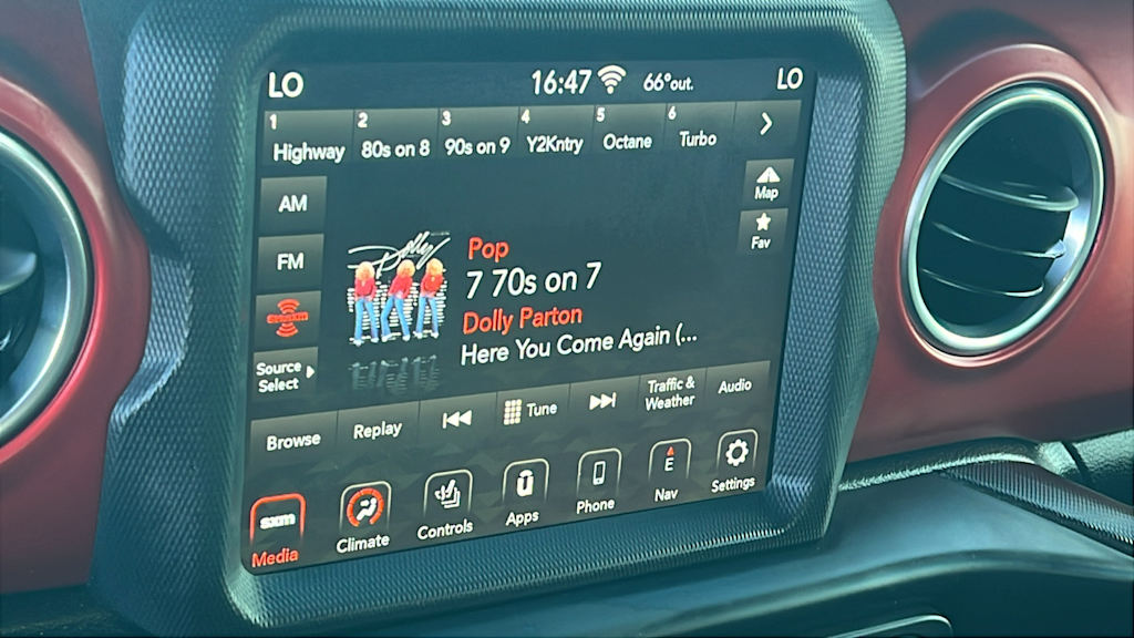 Thumbnail: 2020 Jeep Wrangler - 16