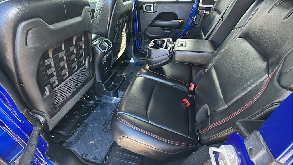 Thumbnail: 2020 Jeep Wrangler - 12