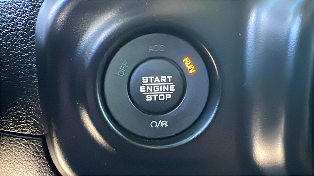 Thumbnail: 2020 Jeep Wrangler - 23