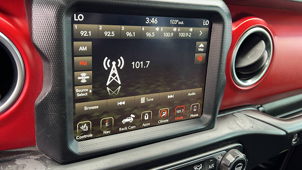 Thumbnail: 2018 Jeep Wrangler - 13