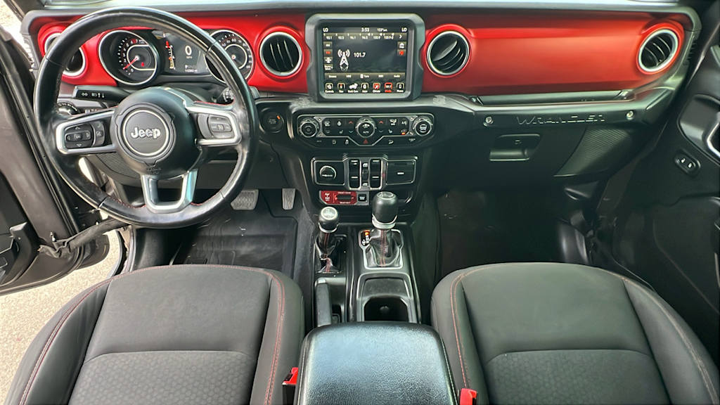 Thumbnail: 2018 Jeep Wrangler - 12