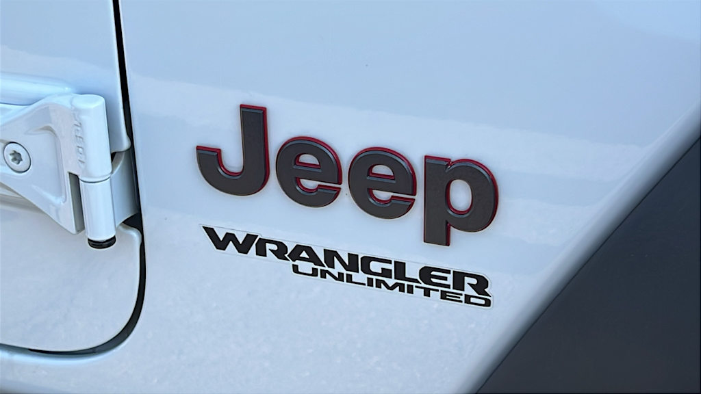 Thumbnail: 2022 Jeep Wrangler - 8