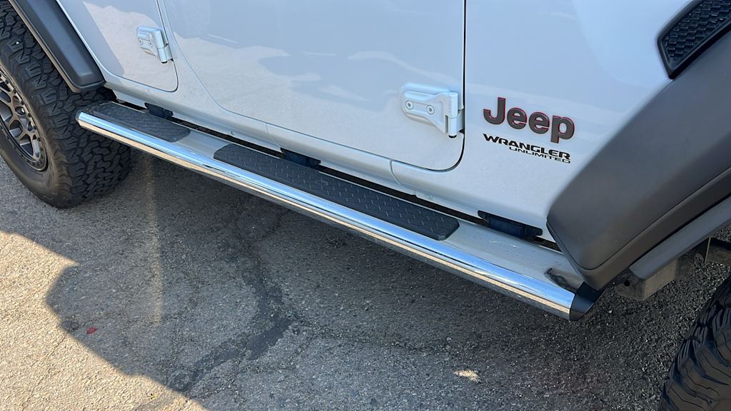 Thumbnail: 2022 Jeep Wrangler - 9