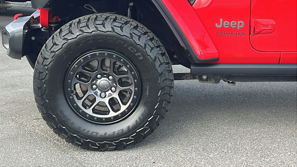Thumbnail: 2021 Jeep Wrangler - 8