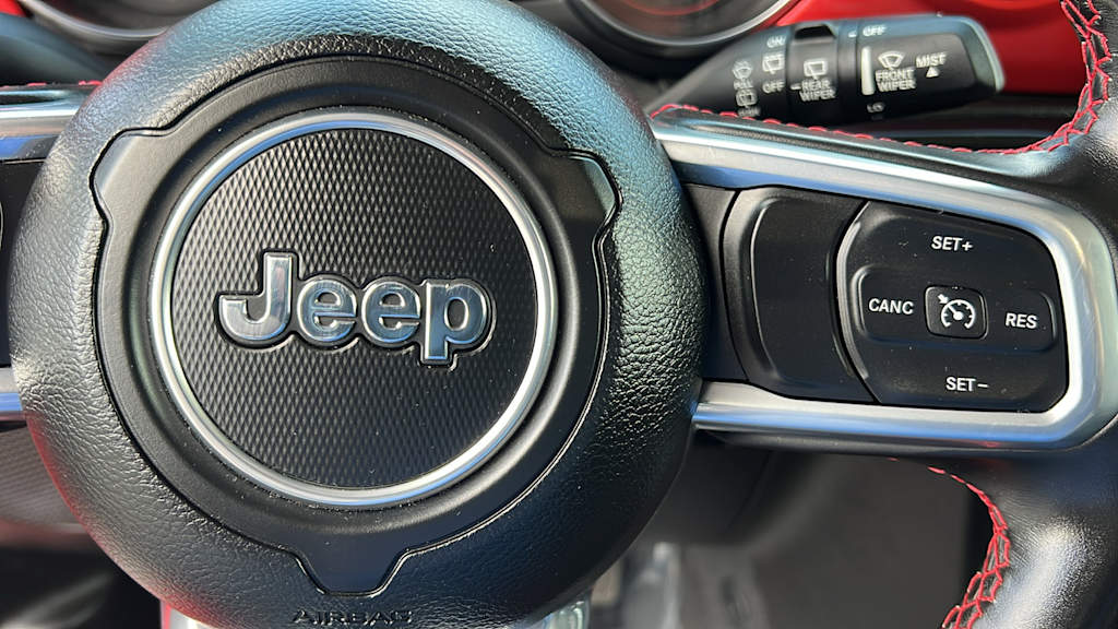 Thumbnail: 2021 Jeep Wrangler - 27