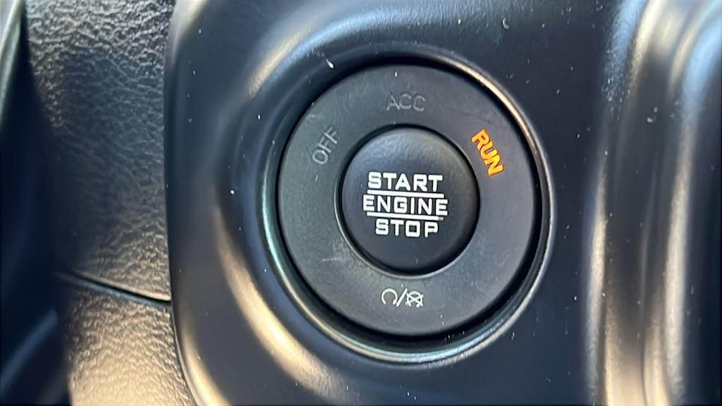 Thumbnail: 2021 Jeep Wrangler - 25