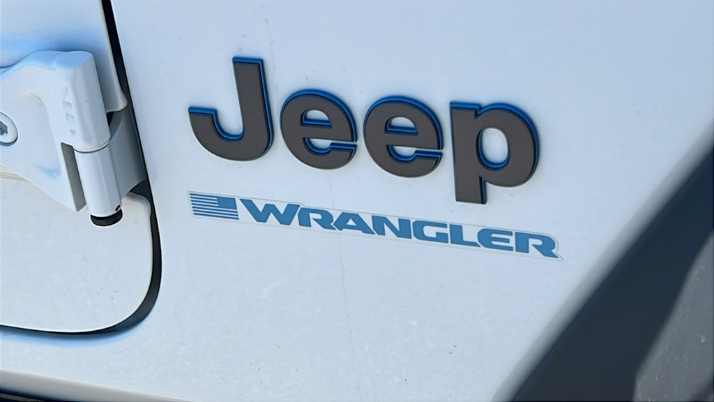 Thumbnail: 2023 Jeep Wrangler - 4