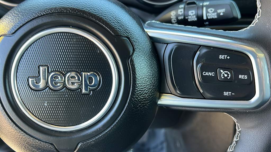 Thumbnail: 2023 Jeep Wrangler - 25